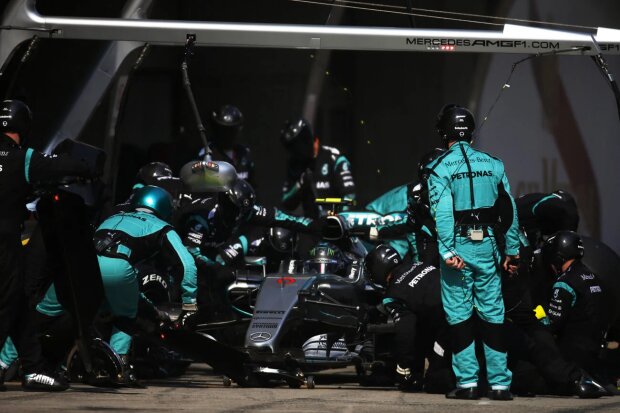 Nico Rosberg Mercedes Mercedes AMG Petronas Formula One Team F1 ~Nico Rosberg (Mercedes) ~ 