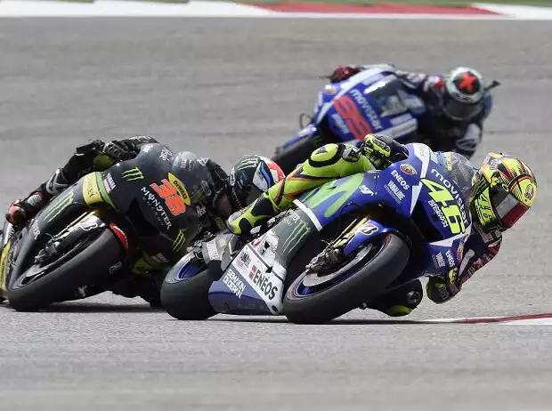 Titel-Bild zur News: Valentino Rossi, Bradley Smith