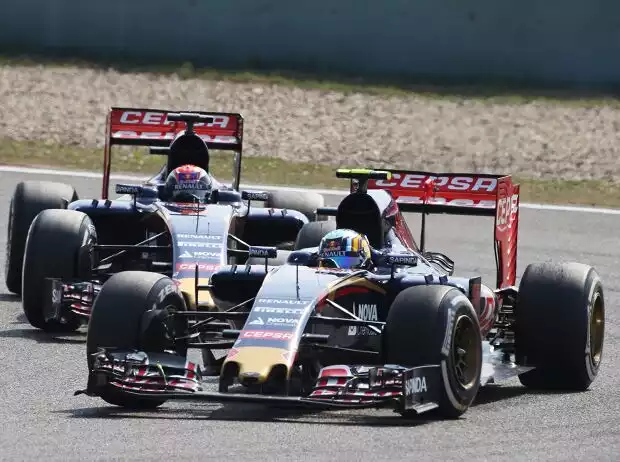 Carlos Sainz, Max Verstappen Titel-Bild zur News: Carlos Sainz, Max Verstappen