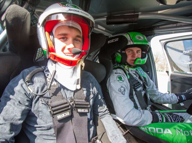 Titel-Bild zur News: Timo Schilder als Beifahrer von Esapekka Lappi im Skoda Fabia R5