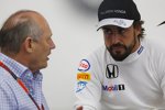 Ron Dennis und Fernando Alonso (McLaren) 