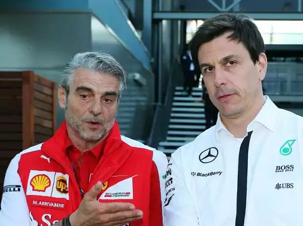Maurizio Arrivabene, Toto Wolff Titel-Bild zur News: Maurizio Arrivabene, Toto Wolff