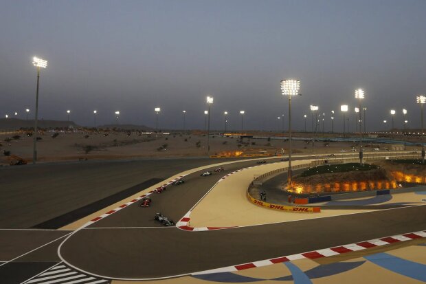 Lewis Hamilton Sebastian Vettel Kimi Räikkönen Nico Rosberg Ferrari Scuderia Ferrari F1Mercedes Mercedes AMG Petronas Formula One Team F1 ~Lewis Hamilton (Mercedes), Sebastian Vettel (Ferrari), Kimi Räikkönen (Ferrari) und Nico Rosberg (Mercedes) ~ Lewis Hamilton Sebastian Vettel Kimi Räikkönen Nico Rosberg Ferrari Scuderia Ferrari F1Mercedes Mercedes AMG Petronas Formula One Team F1 ~Lewis Hamilton (Mercedes), Sebastian Vettel (Ferrari), Kimi Räikkönen (Ferrari) und Nico Rosberg (Mercedes) ~