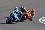 Aleix Espargaro vor Marc Marquez und Valentino Rossi 