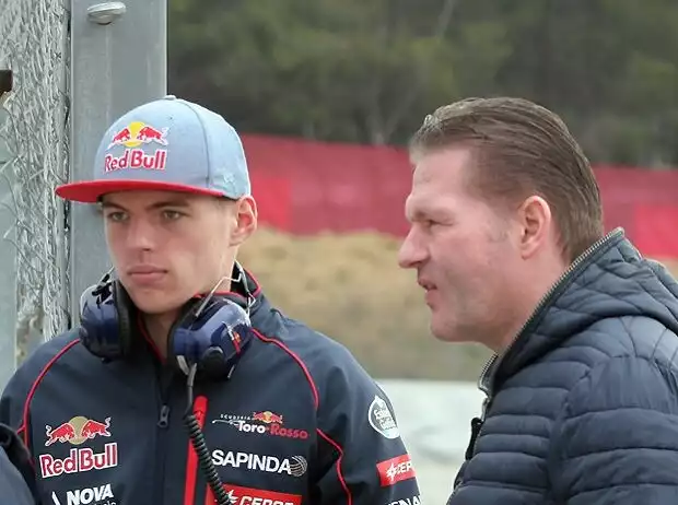 Max Verstappen Titel-Bild zur News: Max Verstappen