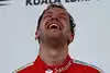 Bild zum Inhalt: Schumachers Flaggenritual in Maranello: Selbst Vettel staunte