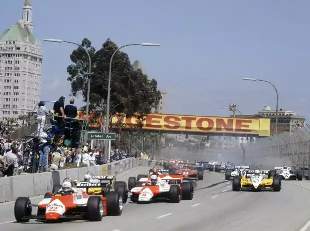 Andrea de Cesaris führt in Las Vegas Titel-Bild zur News: Andrea de Cesaris führt in Las Vegas