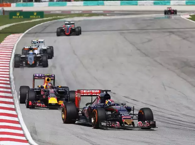 Titel-Bild zur News: Max Verstappen, Daniil Kwjat