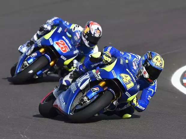 Maverick Vinales, Aleix Espargaro Titel-Bild zur News: Maverick Vinales, Aleix Espargaro
