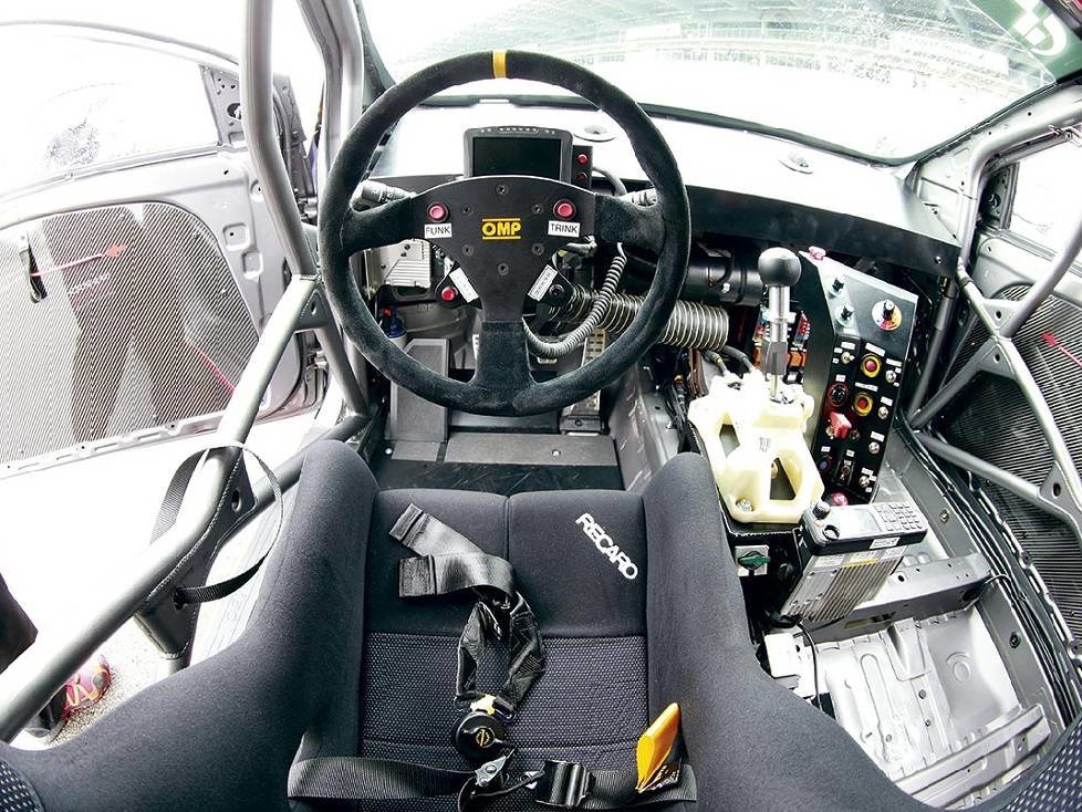 Cockpit Hyndai i30 Turbo Rennversion