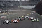 Restart: Will Power (Penske), Simon Pagenaud (Penske) und Sebastien Bourdais (KV) vorn 