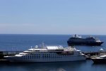 Riesige Jachten im Hafen von Monte Carlo