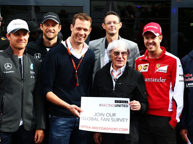 Bernie Ecclestone, Alexander Wurz Bernie Ecclestone, Alexander Wurz