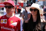 Kimi Räikkönen (Ferrari) mit seiner Freundin Minttu Virtanen