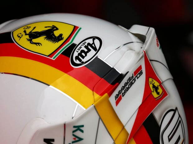 Titel-Bild zur News: Sebastian Vettels Helm