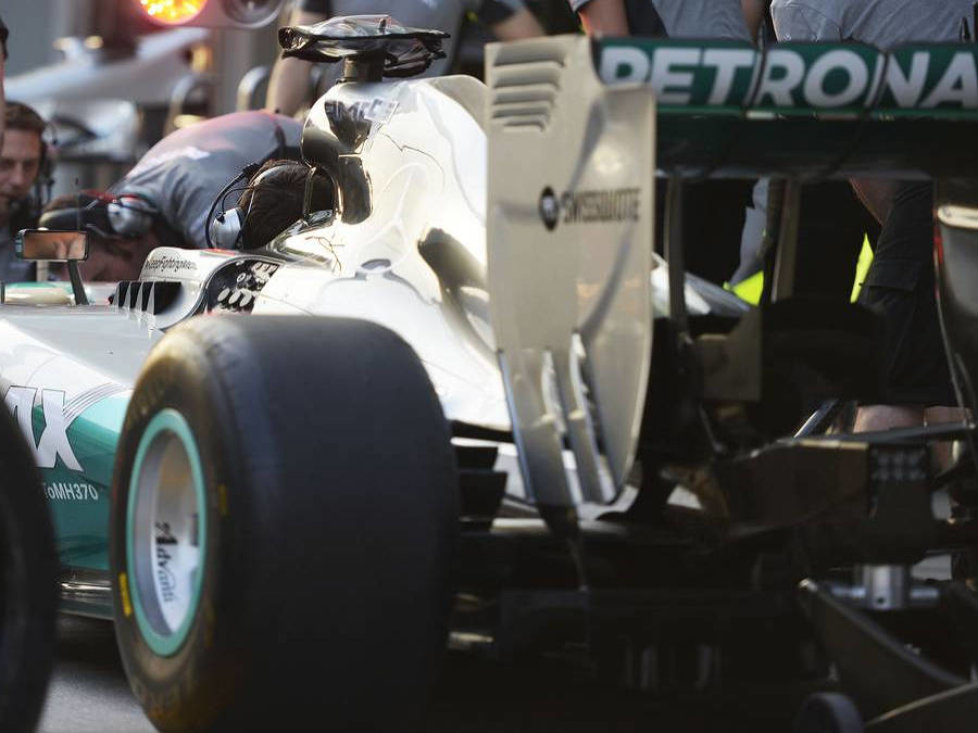 Mercedes Pit