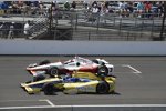 Marco Andretti (Andretti) und Helio Castroneves (Penske)