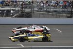 Marco Andretti (Andretti) und Helio Castroneves (Penske)