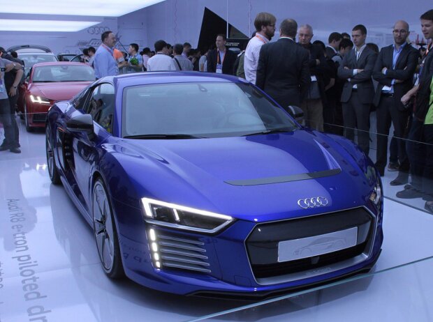 Titel-Bild zur News: Audi R8 E-Tron