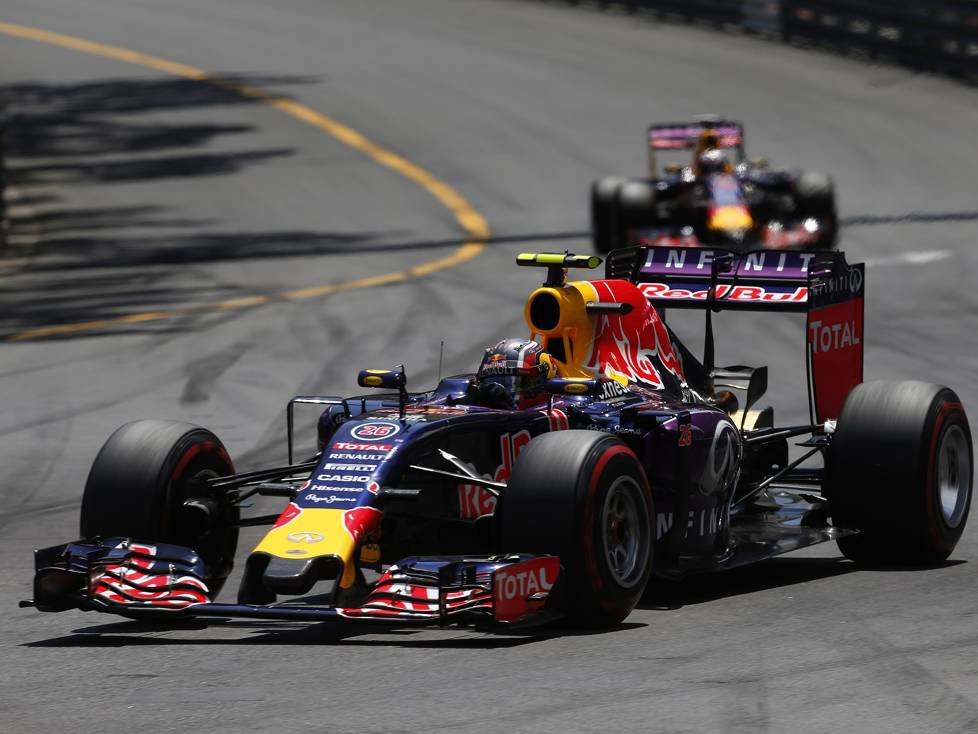Daniil Kwjat, Daniel Ricciardo