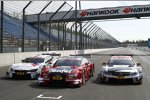 Fotoshooting mit Autos aller DTM-Marken