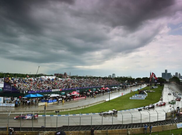 Takuma Sato führt unter den drohenden Regenwolken Takuma Sato führt unter den drohenden Regenwolken