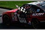 James Buescher (Roush) gewinnt das Xfinity-Rennen