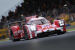 Timo Bernhard, Mark Webber und Brendon Hartley (Porsche) 