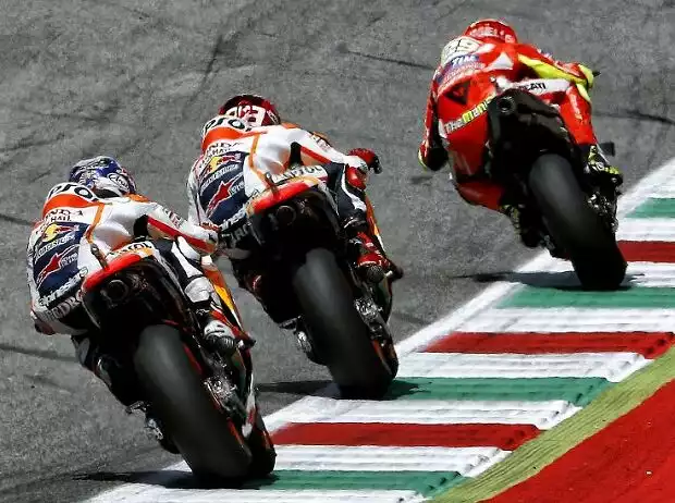 Marc Marquez, Daniel Pedrosa, Andrea Iannone, Valentino Rossi Titel-Bild zur News: Marc Marquez, Daniel Pedrosa, Andrea Iannone, Valentino Rossi