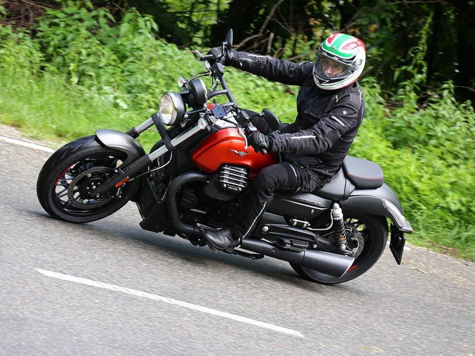 Moto Guzzi Audace
