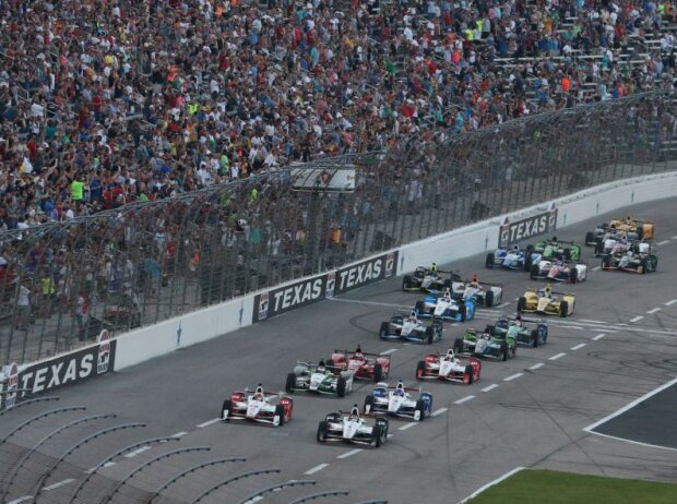 Start zum Firestone 600 auf dem Texas Motor Speedway in Fort Worth Start zum Firestone 600 auf dem Texas Motor Speedway in Fort Worth