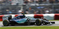 Bild zum Inhalt: Formel-1-Live-Ticker: Alonso-Funk zeigt McLaren-Drama