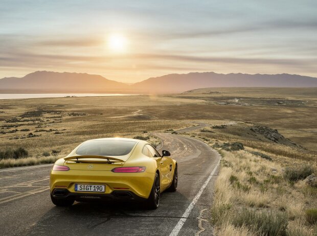 Mercedes-AMG GT S 