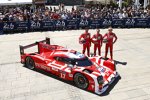 Mark Webber, Timo Bernhard und Brendon Hartley (Porsche)