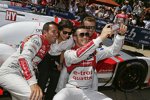 Benoit Treluyer, Andre Lotterer, Marcel Fässler und Renningenieurin Leena Gade (Audi)