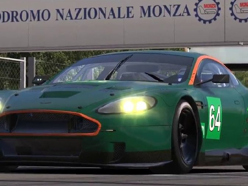 iRacing