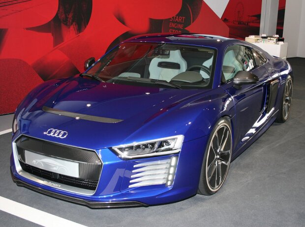 Titel-Bild zur News: Audi R8 e-tron