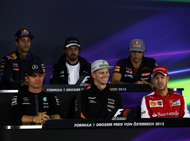 Daniel Ricciardo, Fernando Alonso, Carlos Sainz, Nico Rosberg, Nico Hülkenberg, Sebastian Vettel