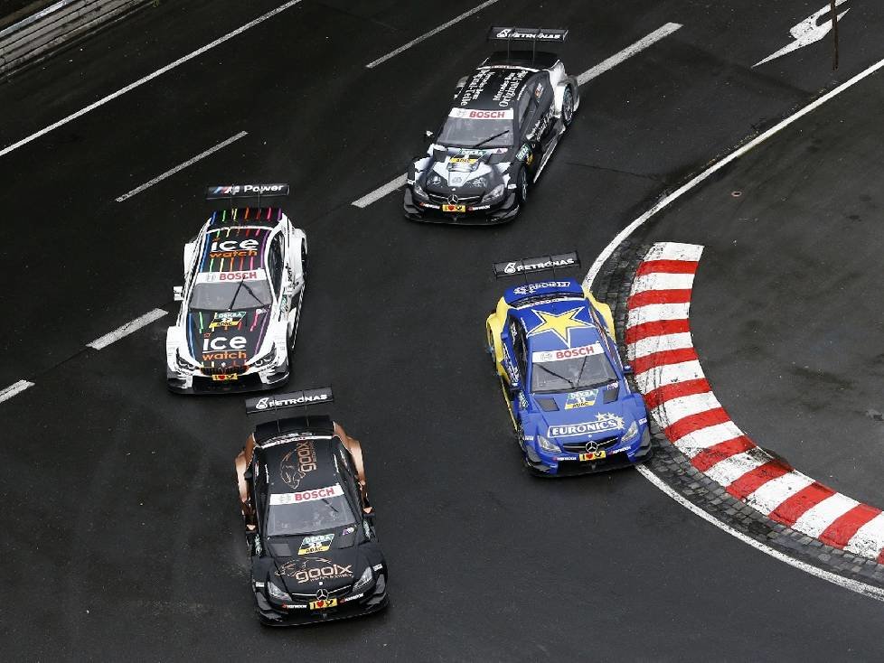 Die DTM am Norisring: #25 Pascal Wehrlein (GER, HWA, DTM Mercedes AMG C-Coupe),  #11 Gary Paffett (GBR, HWA, DTM Mercedes AMG C-Coupe),  #23 Marco Wittmann (GER, BMW Team RMG, BMW M4 DTM),  #5 Christian Vietoris (GER, HWA, DTM Mercedes AMG C-Coupe)