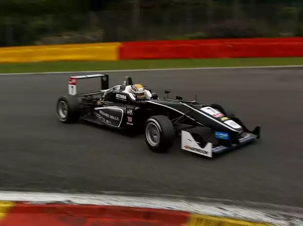 Charles Leclerc Titel-Bild zur News: Charles Leclerc