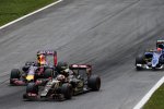 Pastor Maldonado (Lotus) und Daniil Kwjat (Red Bull) 