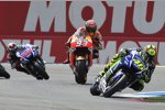 Valentino Rossi vor Marc Marquez 