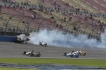 Heftiger Crash mit Takuma Sato (Foyt) und Will Power (Penske)