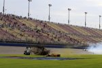 Überschlag von Ryan Briscoe (Schmidt) nach Kollision mit Ryan Hunter-Reay (Andretti)