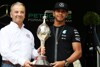 Hamilton erhält Hawthorn-Trophäe: "Das ist ein echter Pokal!"
