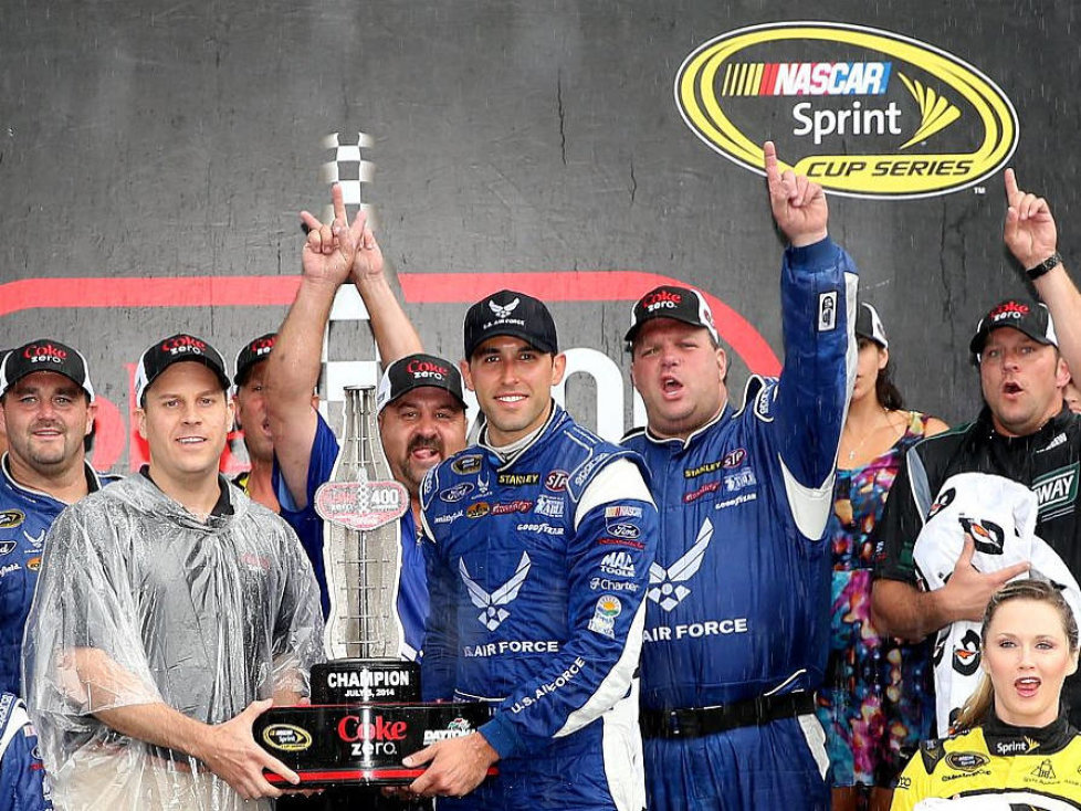 Aric Almirola