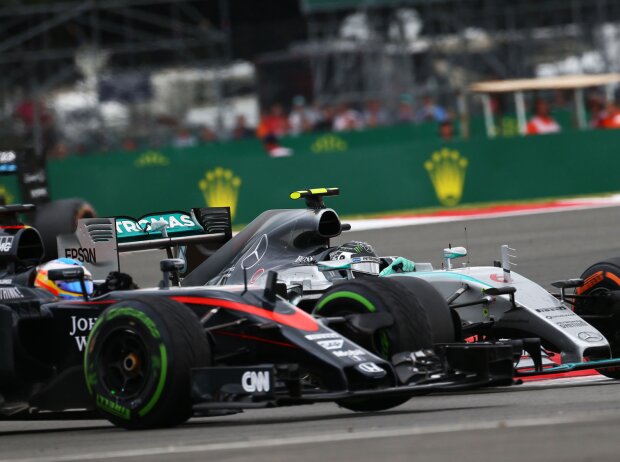 Fernando Alonso, Nico Rosberg Fernando Alonso, Nico Rosberg