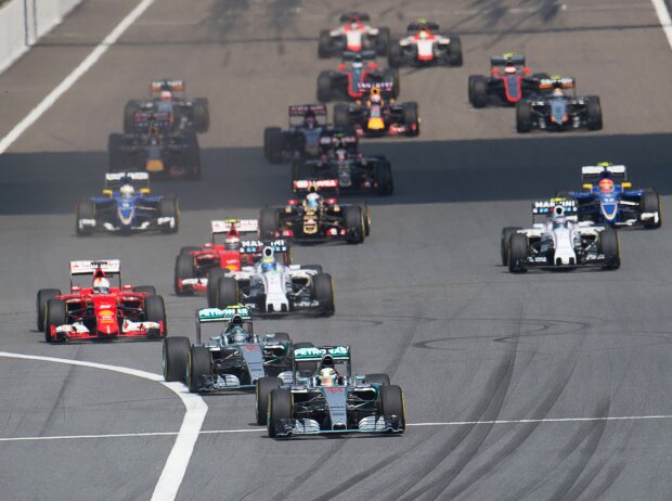 Start zum Grand Prix von China 2015 in Schanghai Start zum Grand Prix von China 2015 in Schanghai