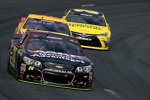 Jeff Gordon (Hendrick), Joey Logano (Penske) und Matt Kenseth (Gibbs) 