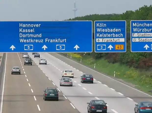 Autobahn Titel-Bild zur News: Autobahn